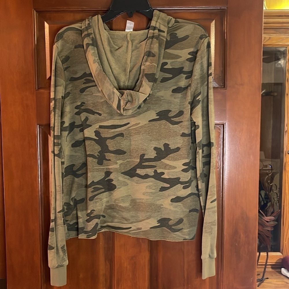 Alternative burnout, long sleeve hooded camouflage CU Colorado pull over - Picture 5 of 5